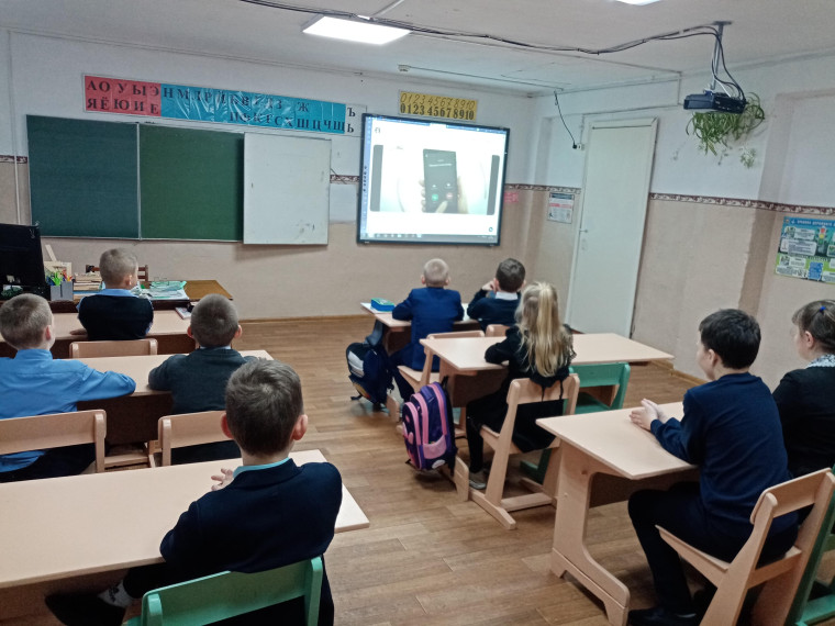 «Мошеничество в сети «Интернет» и с использованием мобильных средств связи»..